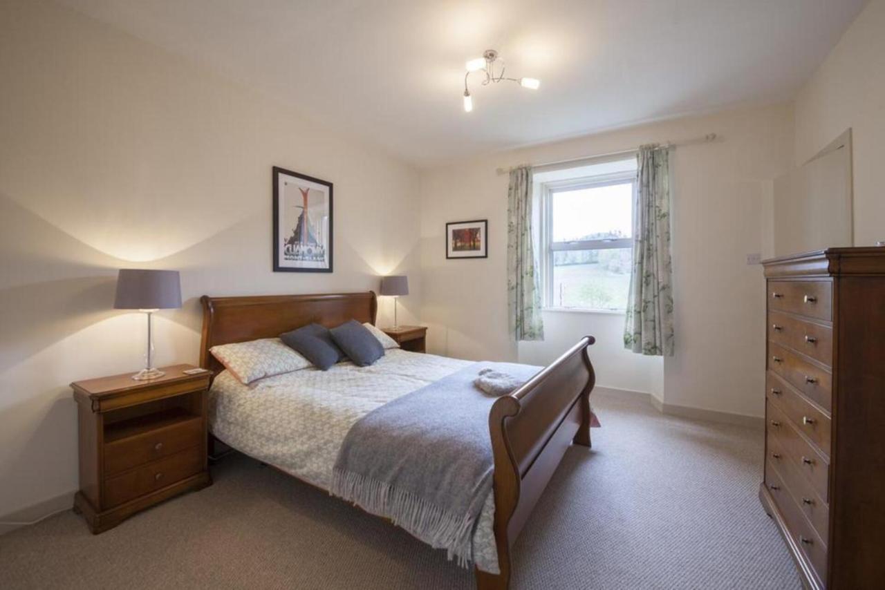Immaculate 3 Bedroom House In Blair Atholl Exterior photo