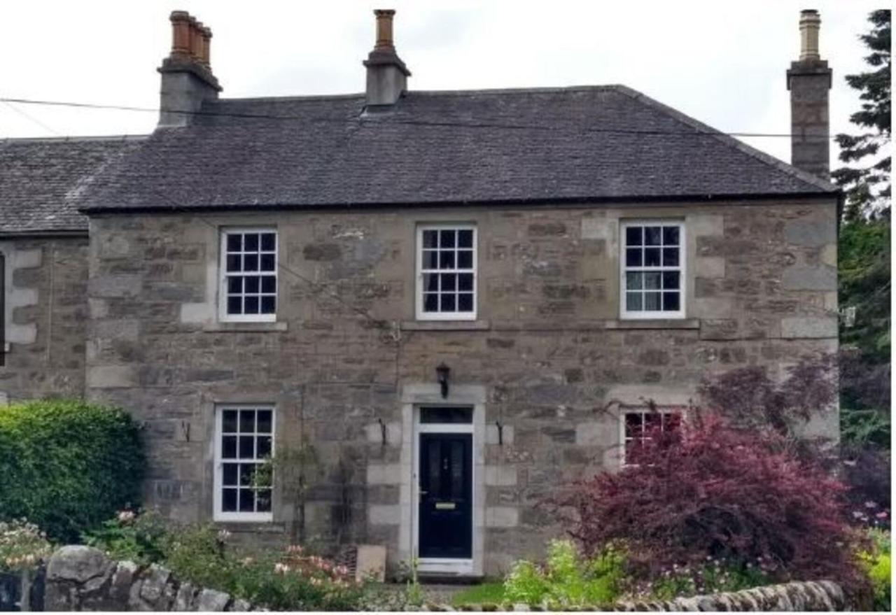 Immaculate 3 Bedroom House In Blair Atholl Exterior photo